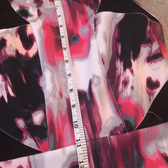 Dress - Picture 4 of 5